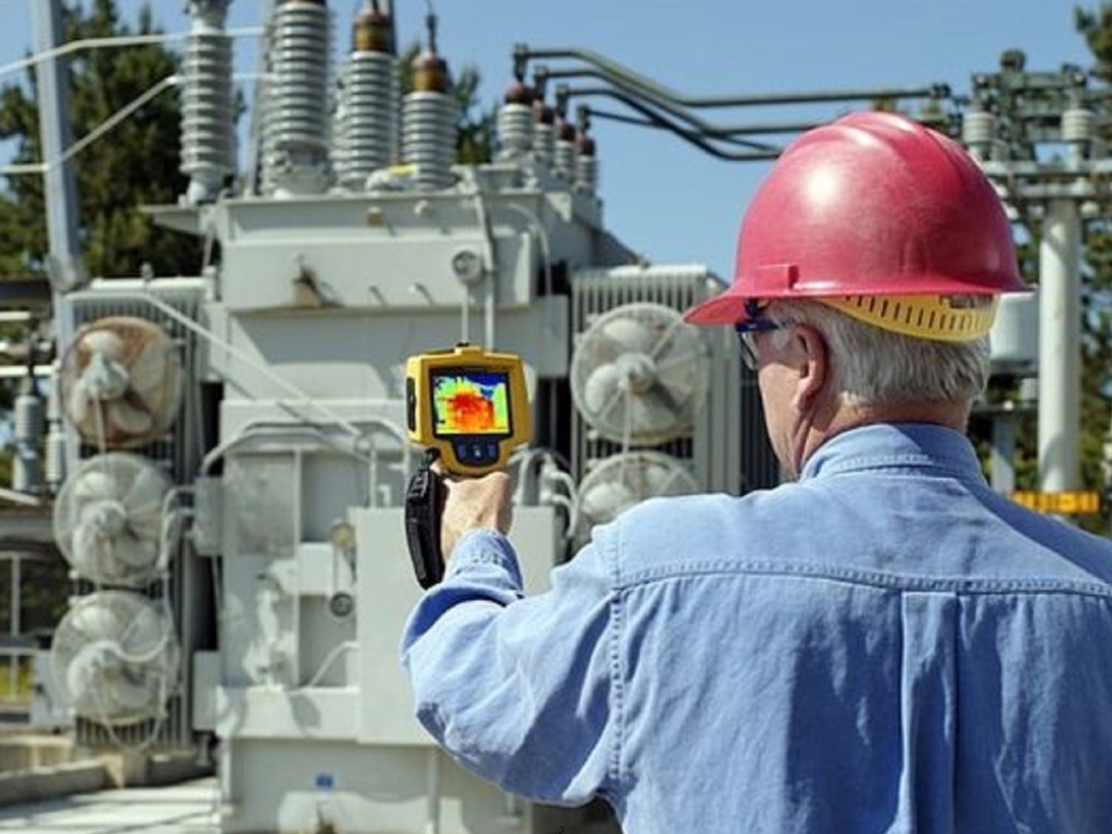 Обслуживание электрических сетей: ремонт и реконструкция